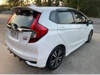 Honda JAZZ 1.5 RS Top A/T ปี 2017 รูปที่ 5